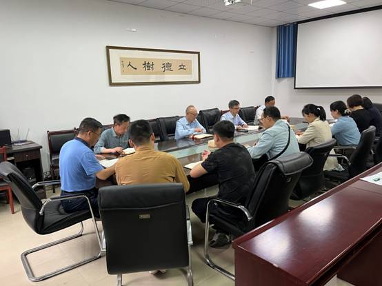 412B3D1821F2C03F94AC8B7DCF6585CB